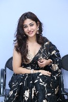 Sonu Thakur Black Saree Photos